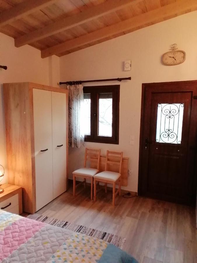 Tiny House By The Sea Villa Nea Skioni Exterior photo
